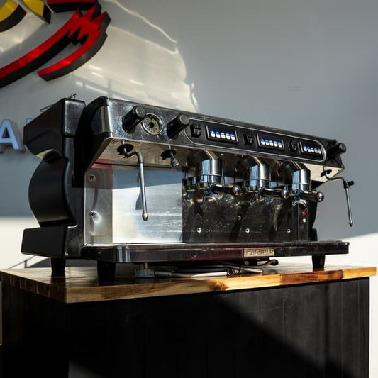 Pre Loved 3 Group Expobar Rugerro Alfa Commercial Coffee Machine