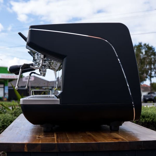 Pre Loved Appia Life XT 2 Group Immaculate Coffee Machine