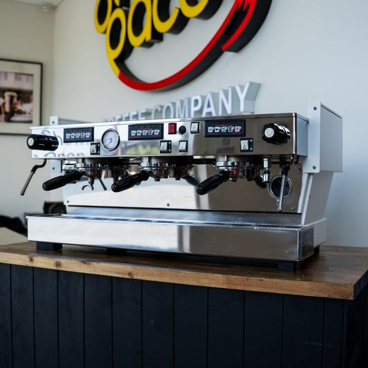 Pre-Loved 3 Group La Marzocco Linea Tall Cup Commercial Coffee Machine