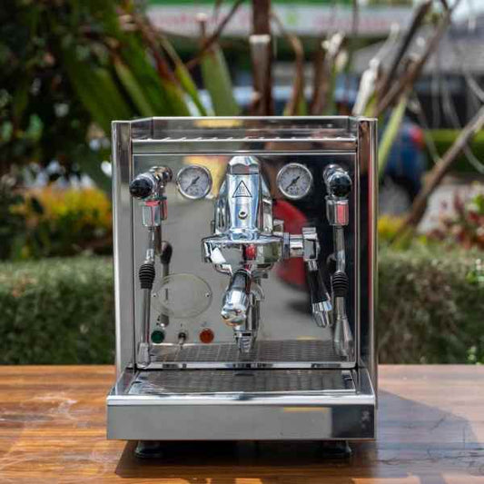 Immaculate Pre Loved ECM Barista Semi Commercial Machine