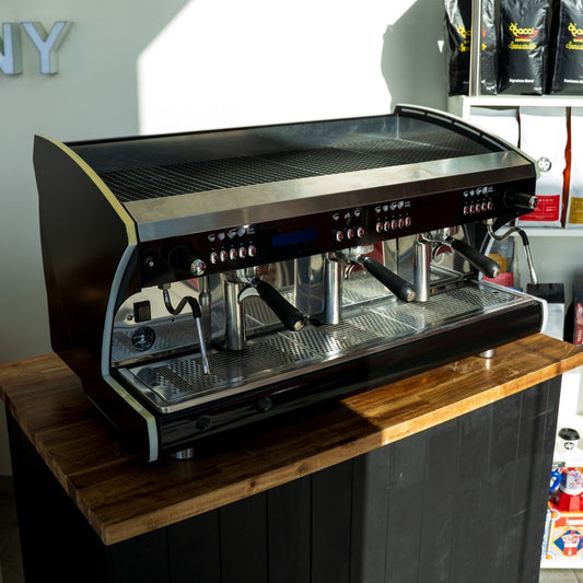 Fully Refurbished Pre Loved Wega Polaris Tron 3 Group Coffee Machine