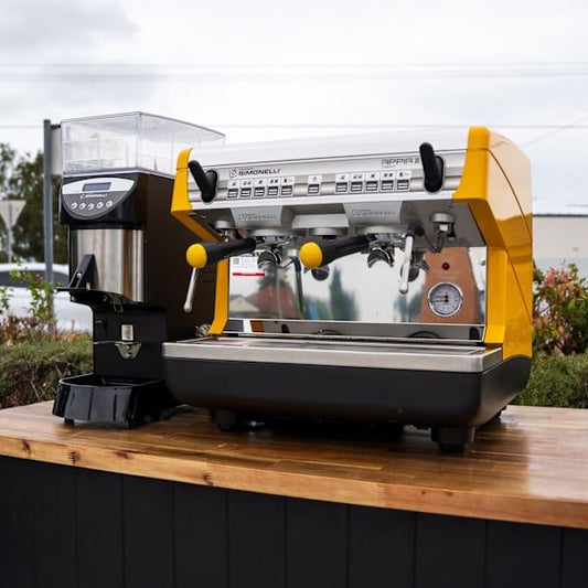 Appia II 10 Amp Yellow Café Machine + Mythos Electronic Grinder - Australia - Di Pacci