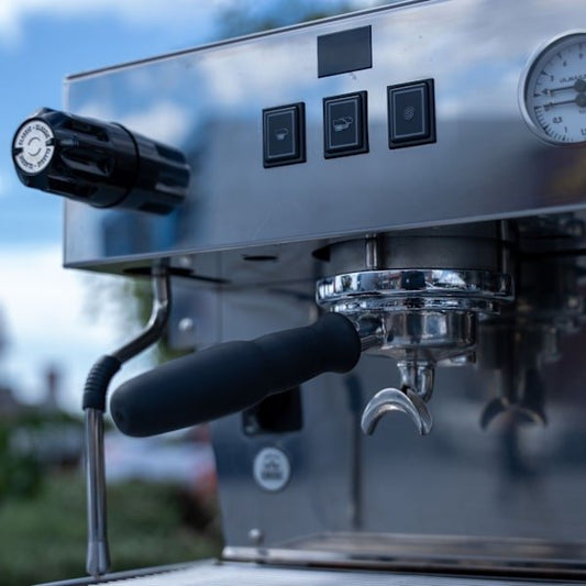 AS - NEW CUSTOM LA MARZOCCO LINEA S 3 GROUP GLOSS WHITE 9 WEEKS OLD - Australia - Di Pacci
