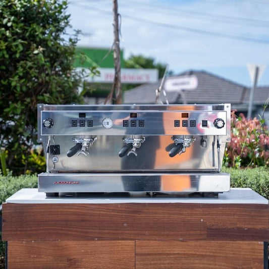 AS - NEW CUSTOM LA MARZOCCO LINEA S 3 GROUP GLOSS WHITE 9 WEEKS OLD - Australia - Di Pacci