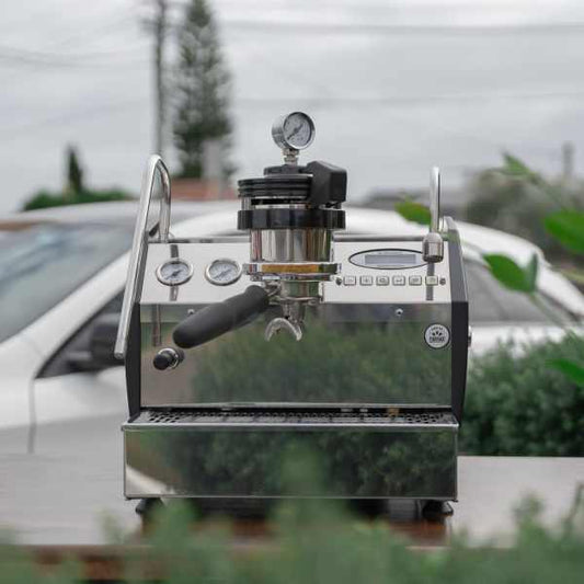 Beautiful Clean Pre Owned La Marzocco GS3 MP Conical With IOT - Australia - Di Pacci