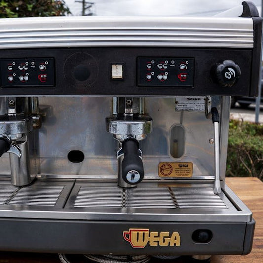 Cheap Pre Loved Wega Nova 2 Group 15 Amp - Australia - Di Pacci