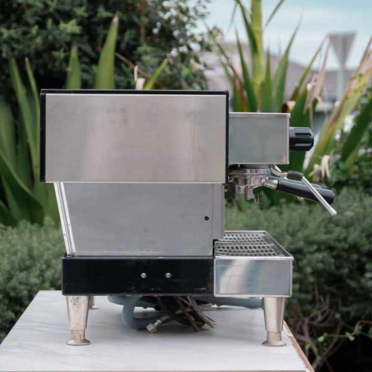 Clean Pre Loved 2 Group La Marzocco Linea AV High Cup - Australia - Di Pacci
