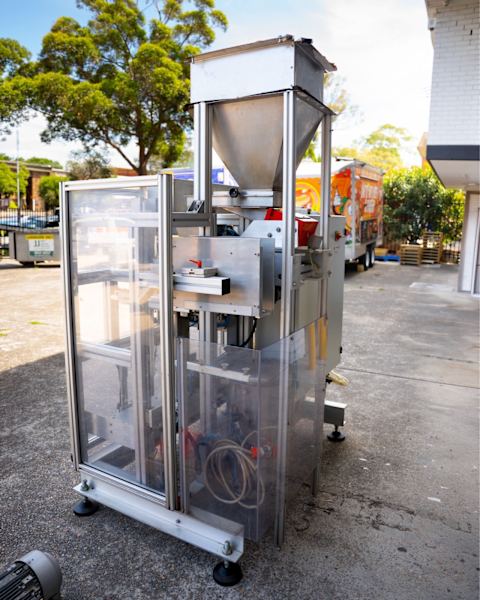 COMUNETTI CRS21V COFFEE PACKING MACHINE GROSS WEIGHT SYSTEM - Australia - Di Pacci