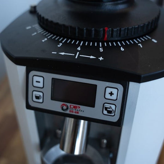 DIP DS - 68 Coffee Grinder – White (Ex - Rental, Near New) - Australia - Di Pacci
