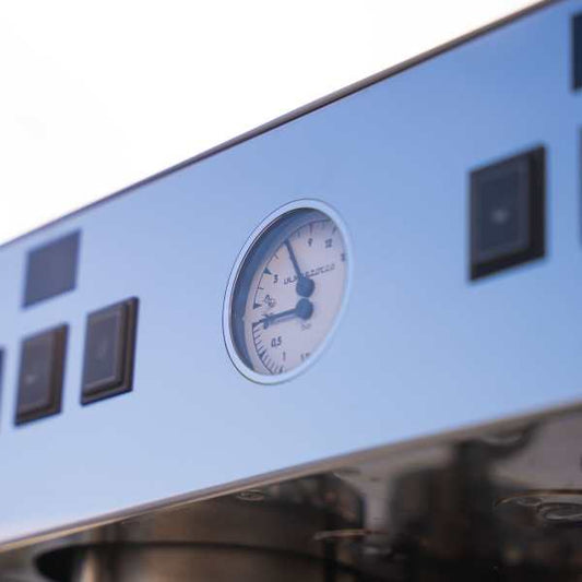 Display Demo / New 2 Group La Marzocco Linea Av S COFFEE MACHINE - Australia - Di Pacci