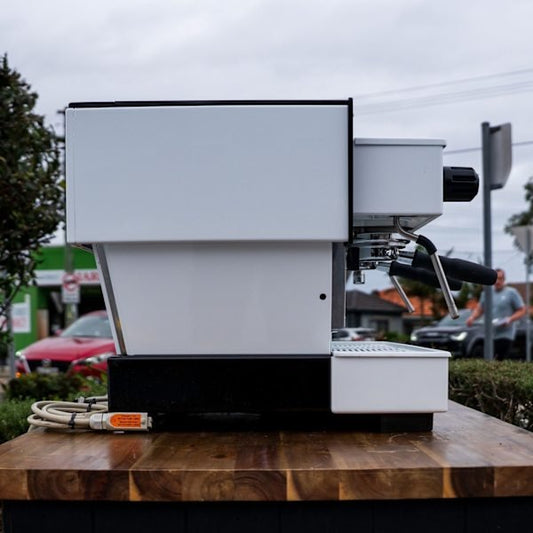 Fully Refurbished 2 Group La Marzocco Linea Av White - Australia - Di Pacci