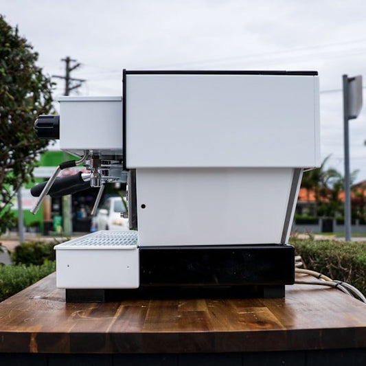 Fully Refurbished 2 Group La Marzocco Linea Av White - Australia - Di Pacci