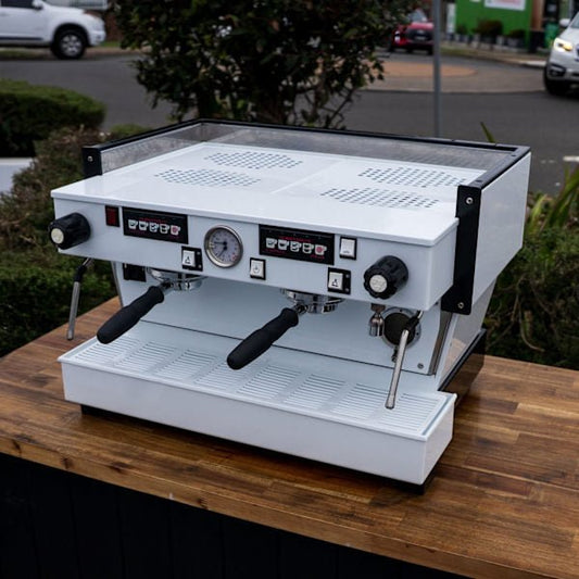 Fully Refurbished 2 Group La Marzocco Linea Av White - Australia - Di Pacci