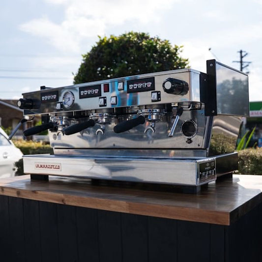 Immaculate Ex Training Room 3 Group La Marzocco Linea AV - Australia - Di Pacci