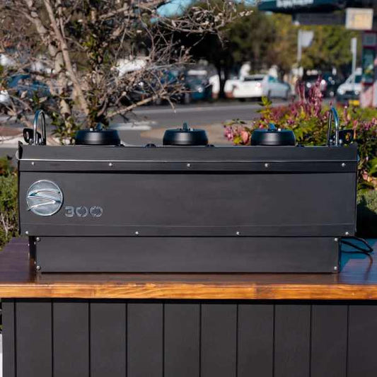 Immaculate SYNESSO S300 In Matt Black Commercial Coffee Machine - Australia - Di Pacci