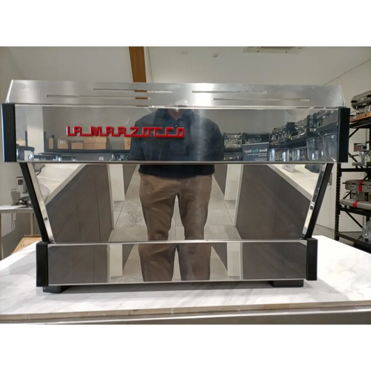 Incredible Fully Serviced La Marzocco Linea PB 2 Group