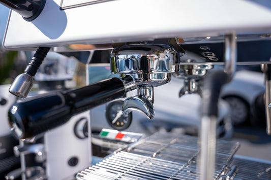 La Carimali Nimble 1 Group White Coffee Machine, Mahlkonig X54 Grinder & Accessories Package - Australia - Di Pacci
