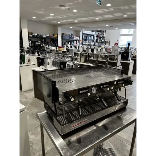 Late Model 3 Group La Marzocco Linea Black Commercial Coffee