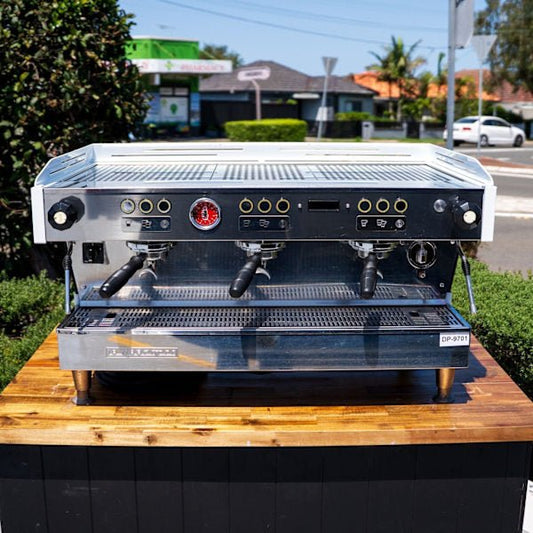 Late Model Pre - Loved 3 Group La Marzocco PB – Tall Cup | Gloss White - Australia - Di Pacci