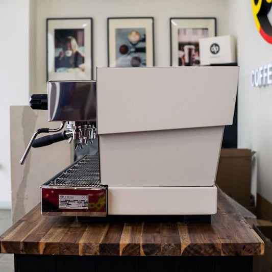 Pre - Loved 2024 La Marzocco Linea S AV – 3 Group Gloss White - Australia - Di Pacci