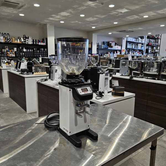 Pre Loved Electric Fast Dk65 Coffee Bean Espresso Grinder In White - Australia - Di Pacci