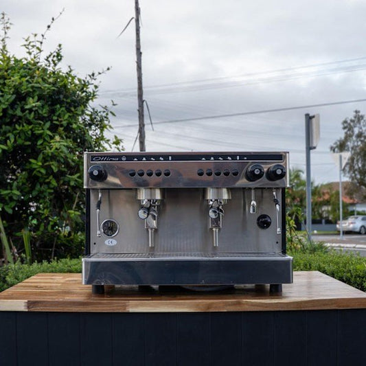 Pre - Loved Futurmat Ottima Excellent Condition 15 Amp – Built - In Pump - Australia - Di Pacci
