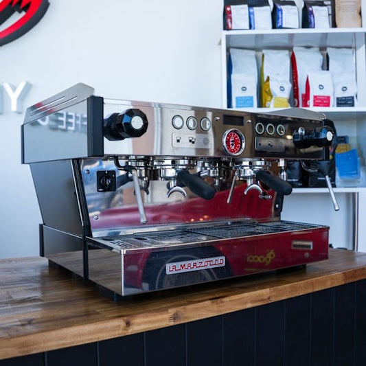 Pre Loved immaculate Ex Office 2 group La Marzocco PB ABR - Australia - Di Pacci