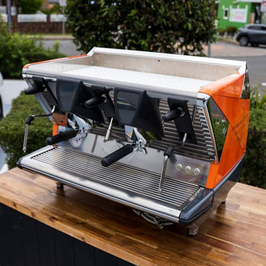 Pre - Loved La San Marco LA100 – 2 Group – Touch Screen – Top of the Ran - Australia - Di Pacci