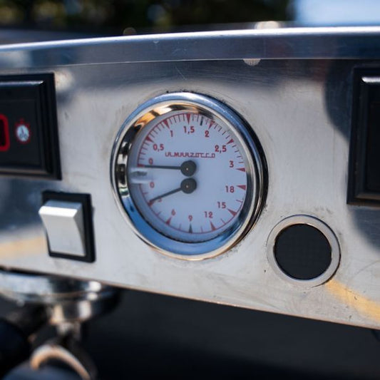 Pre - Loved Late Model La Marzocco Linea AV 3 Group – Tall Cup | Gloss Black - Australia - Di Pacci