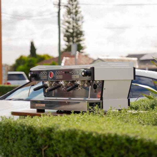 Pre Owned 3 Group La Marzocco PB In Gloss White - Australia - Di Pacci