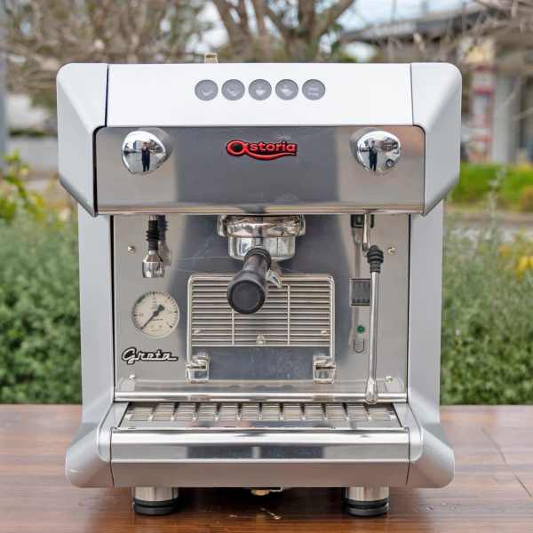 Pre Owned Astoria Greta Commercial 10 Amp Built In Tank Coffee Machine - Australia - Di Pacci