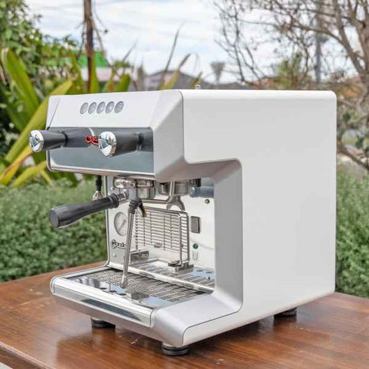 Pre Owned Astoria Greta Commercial 10 Amp Built In Tank Coffee Machine - Australia - Di Pacci