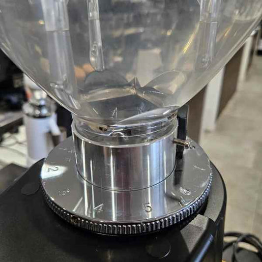 Pre Owned Fiorenzato F83E Electric On Demand Coffee Bean Grinder - Australia - Di Pacci
