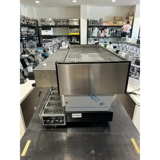 Pre Owned Immaculate 3 Group Linea AV With Shot Timers