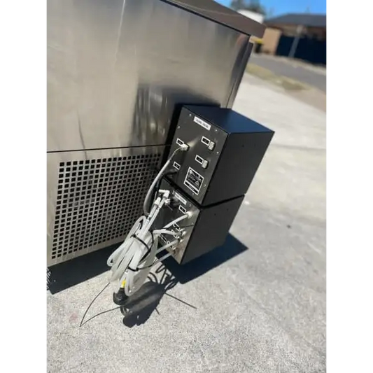 Pre Owned Single door Milk Juggler