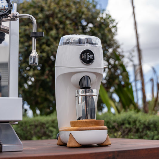 Rocket R Cinquantotto (R58) Coffee Machine + Niche Zero Grinder Package In White - Australia - Di Pacci
