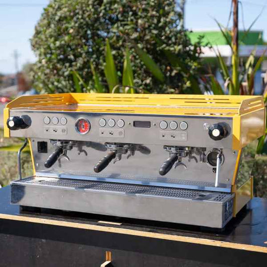 Stunning Custom Yellow & Chrome 3 Group La Marzocco PB COFFEE MACHINE - Australia - Di Pacci