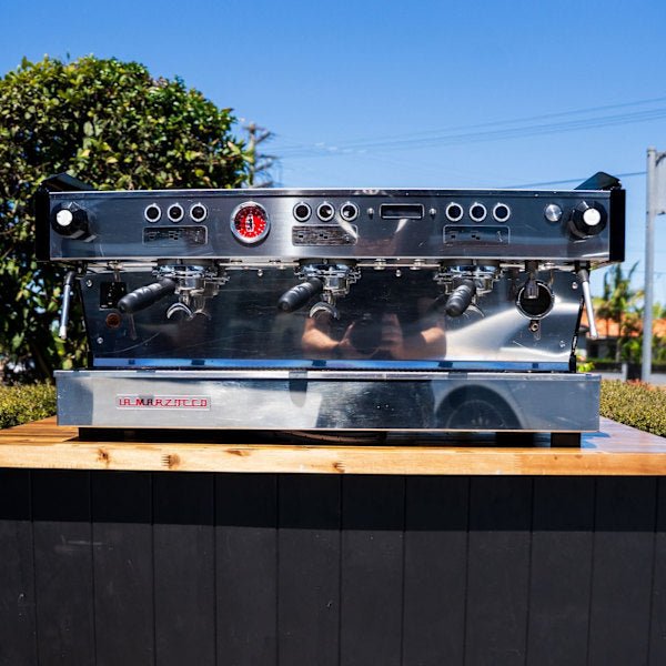 Stunning Late - Model La Marzocco Linea PB – 3 Group (Pearl Green) - Australia - Di Pacci