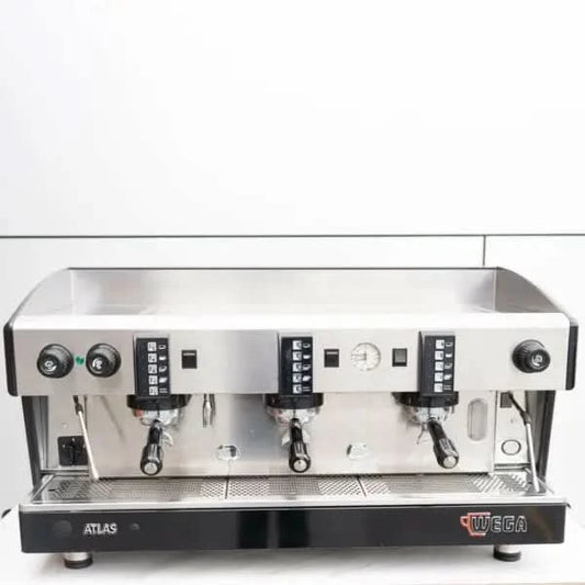 Stunning Serviced 3 Group Wega Commercial Cafe Coffee