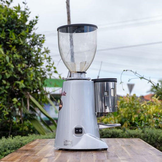 Used Fiorenzato F6 Commercial Coffee Grinder – Powerful & Reliable - Australia - Di Pacci