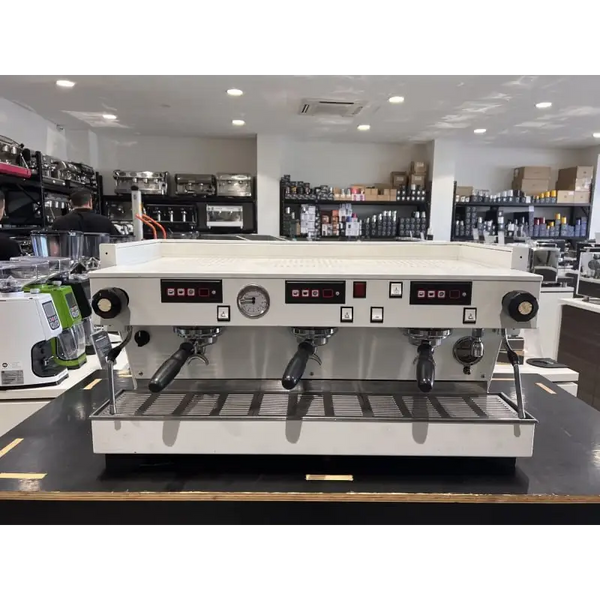 Used White Copper PB Steam Taps 3 Group Linea Classic Coffee